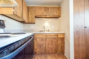 1025 Magnolia St, Colorado Springs, CO 80907 - Photo 27