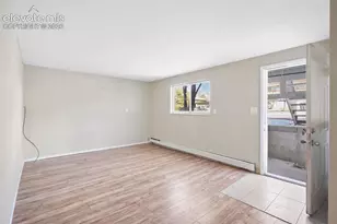 1025 Magnolia St, Colorado Springs, CO 80907 - Photo 9