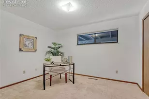 1146 Fontmore Rd, Colorado Springs, CO 80904 - Photo 21