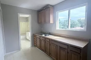 744 Winnepeg Dr, Colorado Springs, CO 80910 - Photo 9