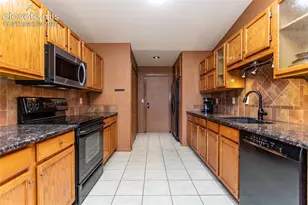 3405 Trenary Ln, Colorado Springs, CO 80918 - Photo 31