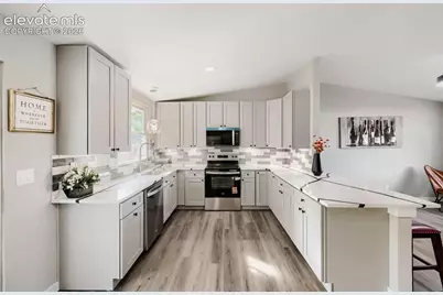 4506 Lancaster Drive, Colorado Springs, CO 80916 - Photo 3