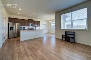 10369 Castor Dr, Colorado Springs, CO 80925 - Photo 9