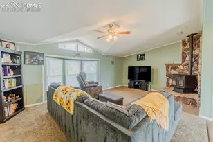 17240 Honey Dew Ct, Peyton, CO 80831 - Photo 5