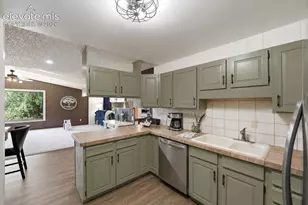 2411 Shalimar Dr, Colorado Springs, CO 80915 - Photo 15