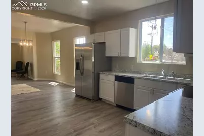 432 S Hancock Avenue, Colorado Springs, CO 80903 - Photo 7