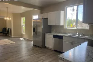 432 S Hancock Ave, Colorado Springs, CO 80903 - Photo 7