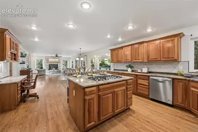 2285 Vanreen Drive, Colorado Springs, CO 80919 - Photo 15