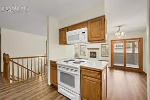 80 Luxury Ln, Colorado Springs, CO 80921 - Photo 11
