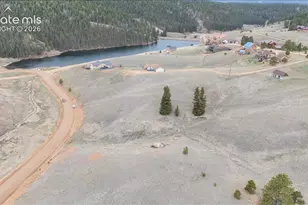 175 Twin Lakes Dr, Divide, CO 80814 - Photo 1