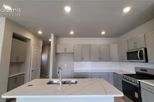 718 Belleza Vw, Colorado Springs, CO 80907 - Photo 7