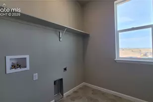 718 Belleza Vw, Colorado Springs, CO 80907 - Photo 23