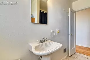1290 B St, Penrose, CO 81240 - Photo 15