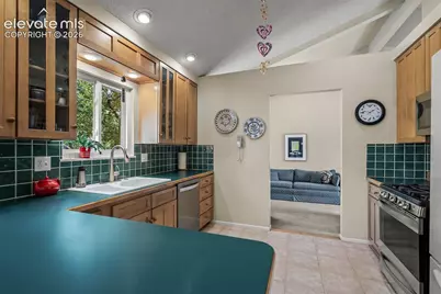 6725 Prince Drive, Colorado Springs, CO 80918 - Photo 13