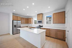 2264 Peridot Loop Heights, Colorado Springs, CO 80908 - Photo 5