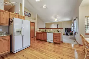 5431 Wells Fargo Dr, Colorado Springs, CO 80918 - Photo 5