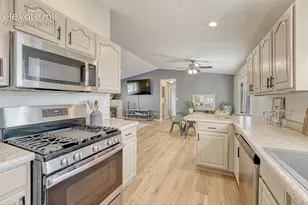 831 E Paseo Dorado Dr, Pueblo West, CO 81007 - Photo 17
