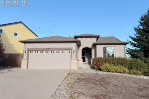 4433 Crow Creek Dr, Colorado Springs, CO 80922 - Photo 3