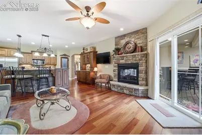 4709 Desert Candle Drive, Pueblo, CO 81001 - Photo 11