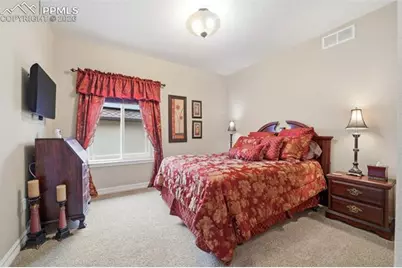 4709 Desert Candle Drive, Pueblo, CO 81001 - Photo 23
