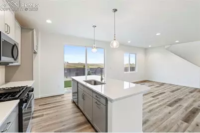 8040 School House Drive, Colorado Springs, CO 80908 - Photo 3