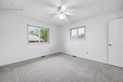 912 Amsterdam Drive, Colorado Springs, CO 80907 - Photo 17