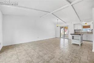 912 Amsterdam Dr, Colorado Springs, CO 80907 - Photo 9