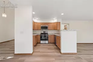 8245 Wilmington Dr, Colorado Springs, CO 80920 - Photo 7