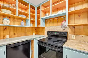 1102 Iowa Ave, Colorado Springs, CO 80909 - Photo 13