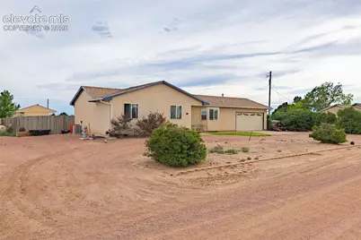 1128 E Rustic Drive, Pueblo, CO 81007 - Photo 3