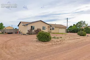 1128 E Rustic Dr, Pueblo, CO 81007 - Photo 3