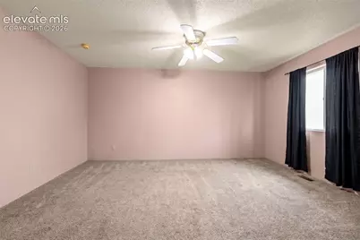 1128 E Rustic Drive, Pueblo, CO 81007 - Photo 11