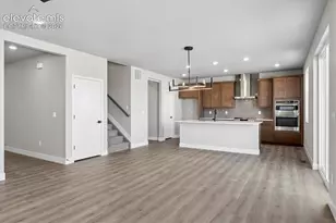 5422 Triple Tree St, Colorado Springs, CO 80925 - Photo 7