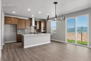 5422 Triple Tree St, Colorado Springs, CO 80925 - Photo 9