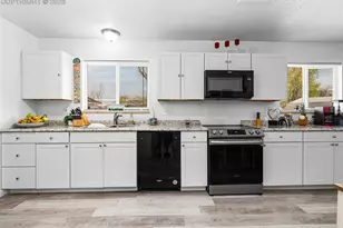 225 Fairfax St, Colorado Springs, CO 80911 - Photo 17