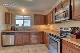 972 Columbine Ave, Colorado Springs, CO 80904 - Photo 5