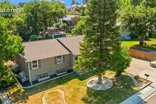 10 El Sereno Dr, Colorado Springs, CO 80906 - Photo 27