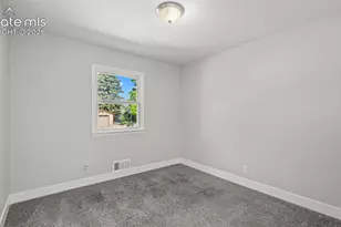 10 El Sereno Dr, Colorado Springs, CO 80906 - Photo 13
