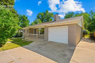 10 El Sereno Dr, Colorado Springs, CO 80906 - Photo 3