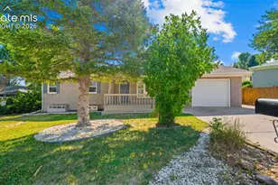 10 El Sereno Dr, Colorado Springs, CO 80906 - Photo 33