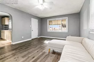 1905 E 8th St, Pueblo, CO 81001 - Photo 3