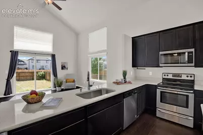 6535 Weiser Drive, Colorado Springs, CO 80925 - Photo 11