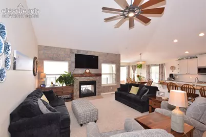 2917 Sovereign View, Colorado Springs, CO 80920 - Photo 5