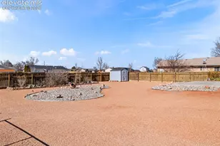 735 S Sterling Dr, Pueblo, CO 81007 - Photo 27