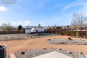 735 S Sterling Dr, Pueblo, CO 81007 - Photo 23