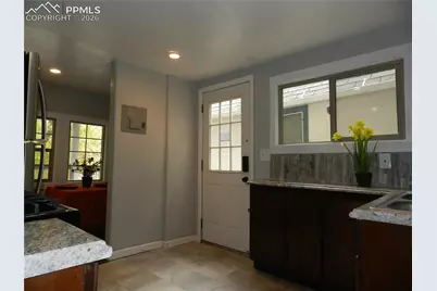 358 Ruxton Avenue, Manitou Springs, CO 80829 - Photo 7