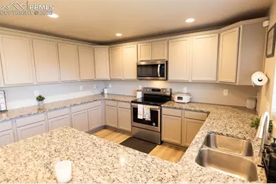 10552 Horton Drive, Colorado Springs, CO 80925 - Photo 15