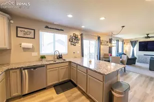 10552 Horton Dr, Colorado Springs, CO 80925 - Photo 11