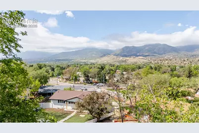 2927 Garden Hill Drive, Colorado Springs, CO 80904 - Photo 37