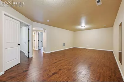 5384 Oak Spring Heights, Colorado Springs, CO 80923 - Photo 9